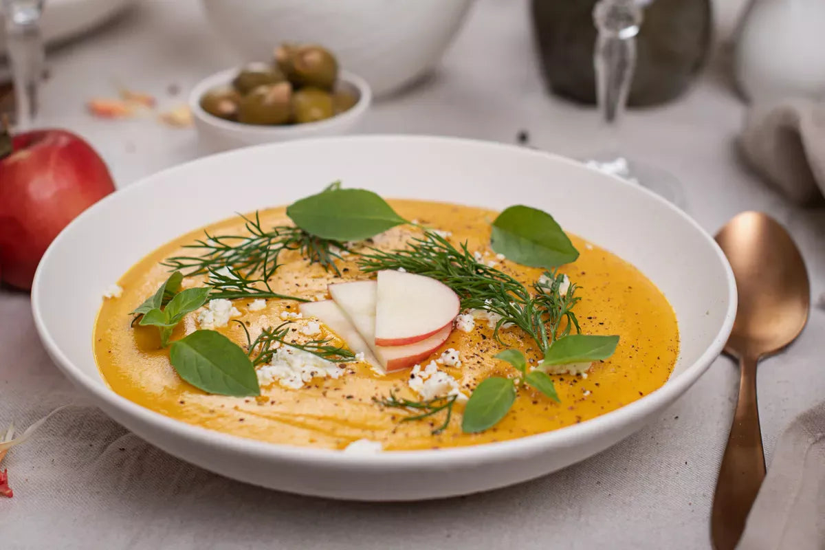 Gastblog: Cooking Catrin - Fruchtig-frisches Suppenglück – Karottencremesuppe mit Äpfeln