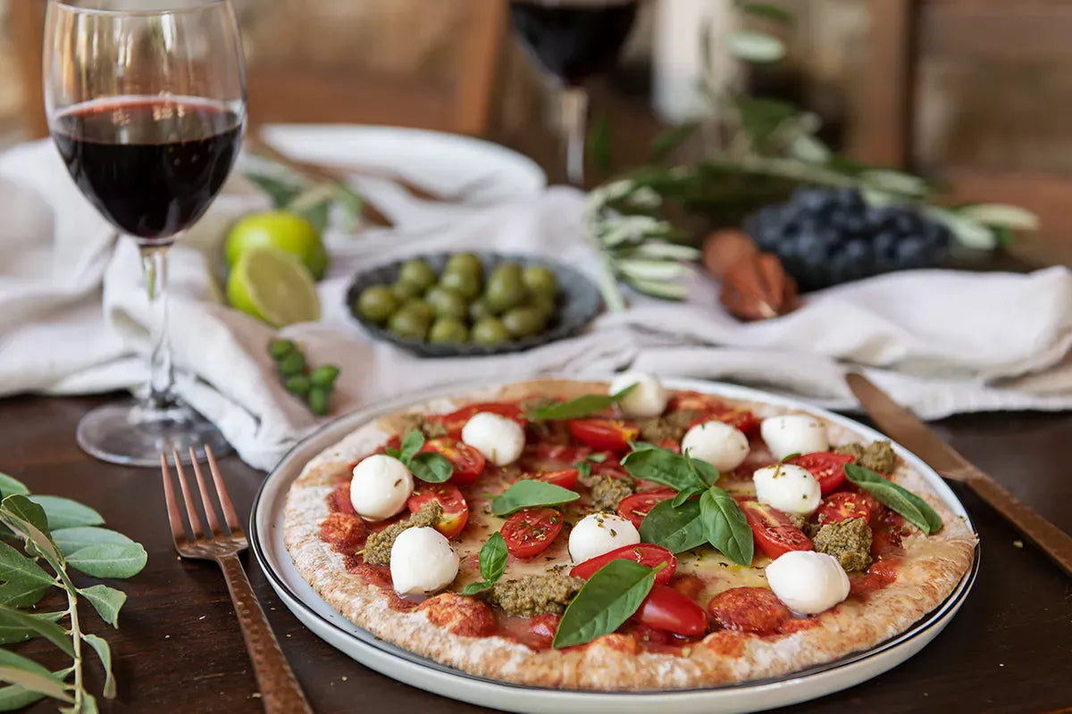 Gastblog: Cooking Catrin - Vollkorn Pizza mit Tomaten, Mozzarella & Rucola